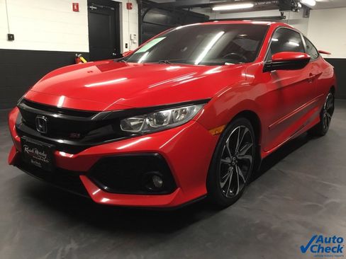Used 2018 Honda Civic Si image 5