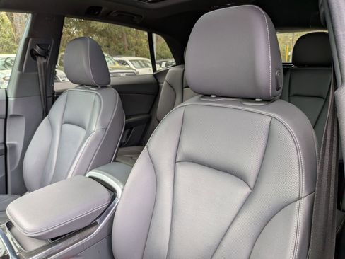 Used 2020 Audi Q8 Premium Plus image 15