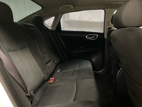 Used 2013 Nissan Sentra SR w/ Premium Pkg image 15