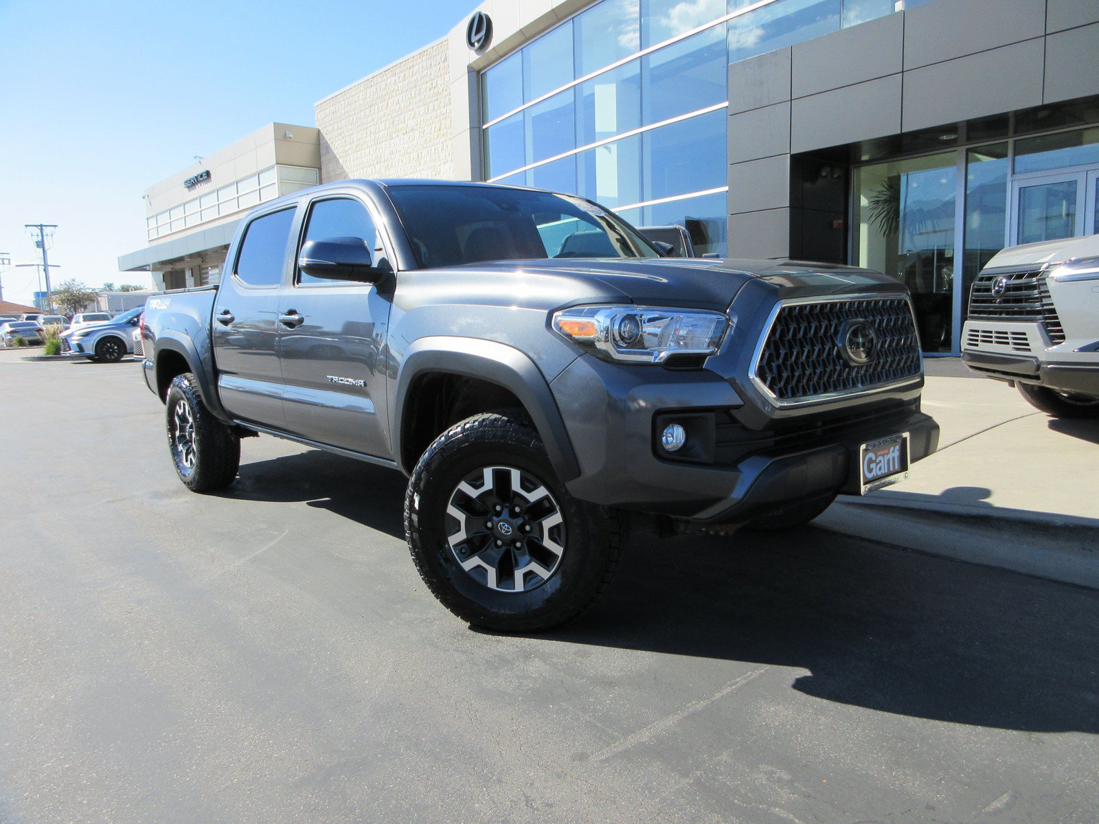 Used 2019 Toyota Tacoma TRD Off-Road AWD/4WD image 15