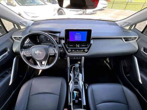 Certified 2023 Toyota Corolla Cross XLE w/ Convenience Package image 17