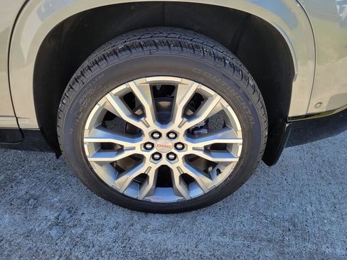 New 2026 GMC Acadia Denali w/ Super Cruise Package image 10