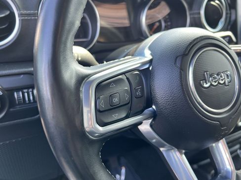 Used 2022 Jeep Wrangler Unlimited Sahara w/ Cold Weather Group image 30