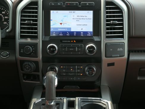 Used 2020 Ford F150 King Ranch w/ Equipment Group 601A Luxury AWD/4WD image 13