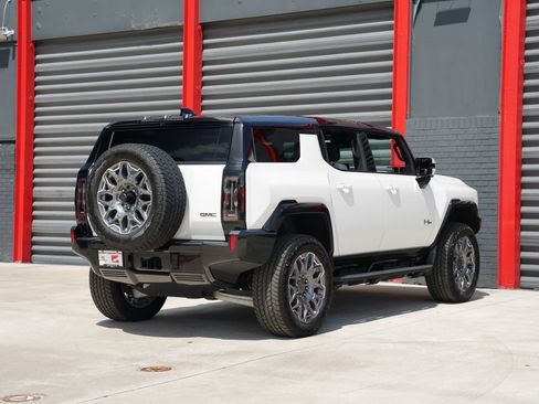 Used 2025 GMC Hummer EV 3X AWD/4WD image 11