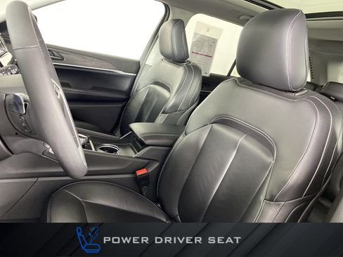 Used 2024 Jeep Grand Cherokee Limited AWD/4WD image 18