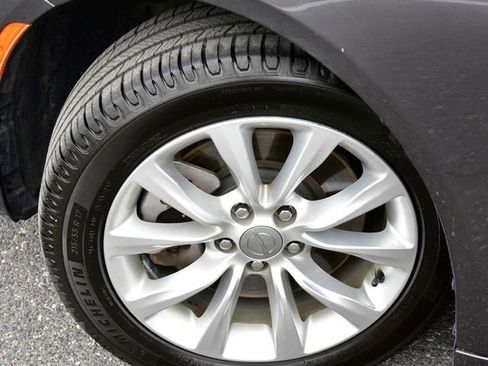 Used 2015 Chrysler 200 C w/ Navigation & Sound Group I image 30