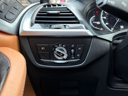 Used 2019 BMW X3 M40i w/ Premium Package image 21