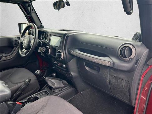 Used 2013 Jeep Wrangler Unlimited Sport image 23