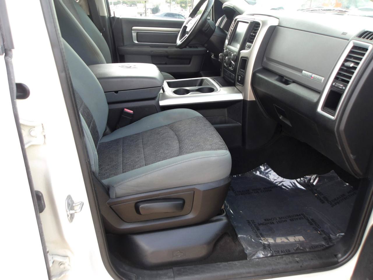 Used 2016 RAM 1500 Lone Star RWD image 10