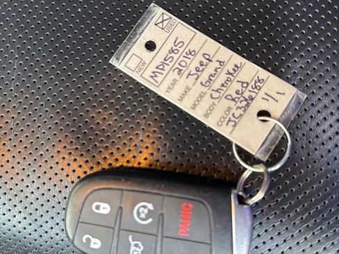 Used 2018 Jeep Grand Cherokee High Altitude image 24