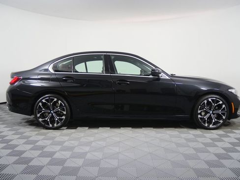 Used 2025 BMW 330i Sedan image 2