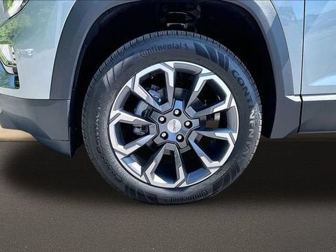 New 2026 GMC Terrain Elevation w/ Elevation Premium Package AWD/4WD image 13