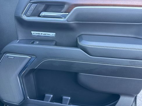 Used 2024 GMC Sierra 1500 Denali image 18