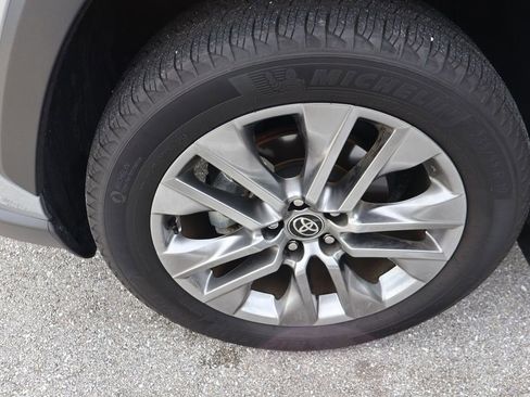 Certified 2025 Toyota RAV4 XLE Premium FWD image 4