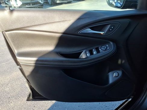 Used 2023 Buick Encore GX Select w/ Sport Touring Package FWD image 26