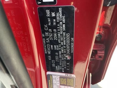 Used 2023 Kia Forte LXS w/ LXS Technology Package FWD image 31