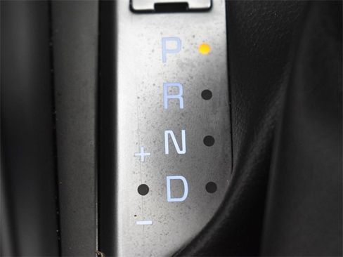 Certified 2025 Kia Sorento S w/ Panoramic Sunroof Package image 23