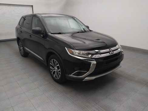 Used 2018 Mitsubishi Outlander ES image 13