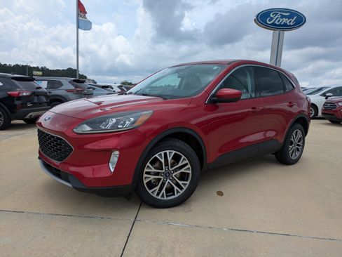 Used 2022 Ford Escape SEL image 4