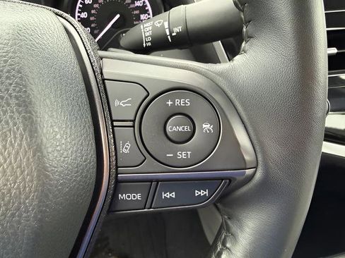 Used 2023 Toyota Camry SE w/ Audio Upgrade Package FWD image 16