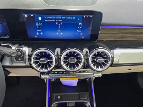 New 2026 Mercedes-Benz GLB 250 image 16