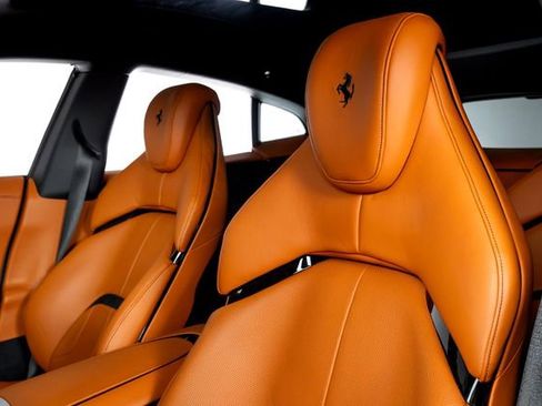 Certified 2025 Ferrari Purosangue AWD/4WD image 21
