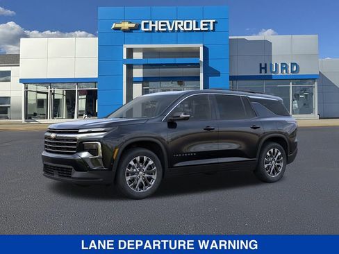 New 2025 Chevrolet Traverse LT w/ Enhanced Driving Package image 3