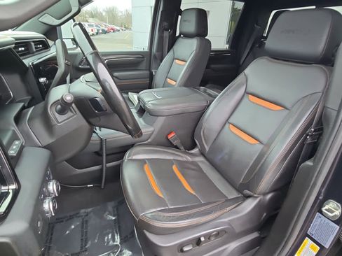 Used 2024 GMC Sierra 3500 AT4 w/ AT4 Premium Plus Package image 11