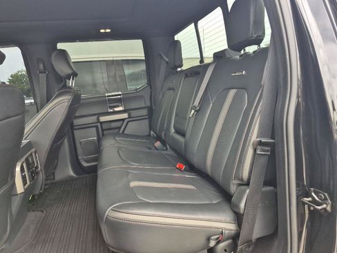 Used 2022 Ford F450 Platinum w/ FX4 Off-Road Package AWD/4WD image 4