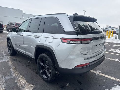 New 2026 Jeep Grand Cherokee Limited w/ Limited Altitude Package image 13