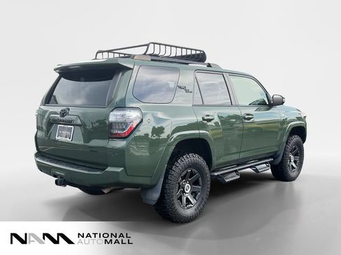 Used 2022 Toyota 4Runner Trail Special Edition AWD/4WD image 5