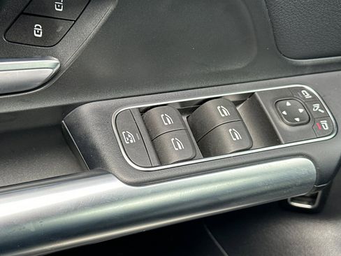 Certified 2026 Mercedes-Benz GLA 250 image 12