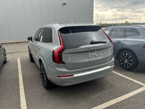 Used 2026 Volvo XC90 B6 Plus AWD/4WD image 3