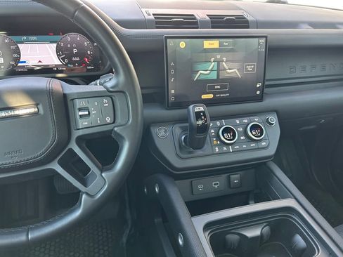 Used 2024 Land Rover Defender 130 Outbound AWD/4WD image 19