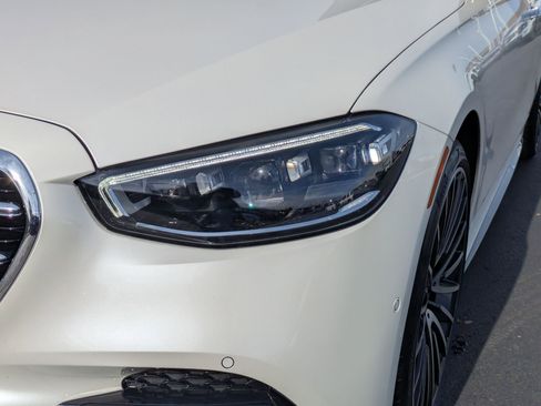 Used 2022 Mercedes-Benz S 500 4MATIC image 10