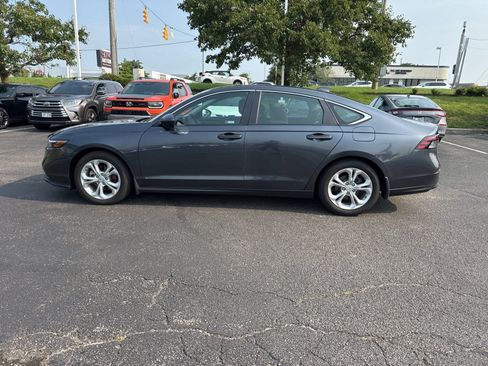 Used 2024 Honda Accord LX image 31