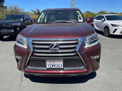 Used 2015 Lexus GX 460 w/ Premium Package AWD/4WD image 2