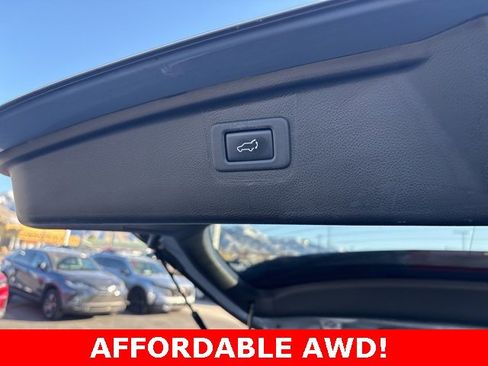 Used 2018 Subaru Outback 2.5i Premium image 34