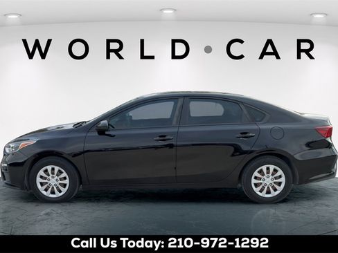 Used 2020 Kia Forte Sedan image 4