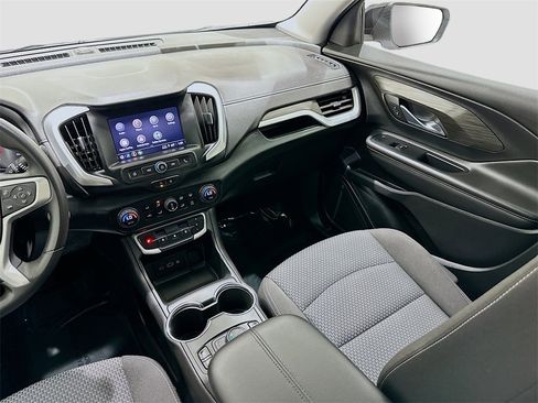 Used 2023 GMC Terrain SLE w/ Driver Convenience Package image 23