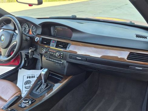 Used 2009 BMW 328i Convertible image 50