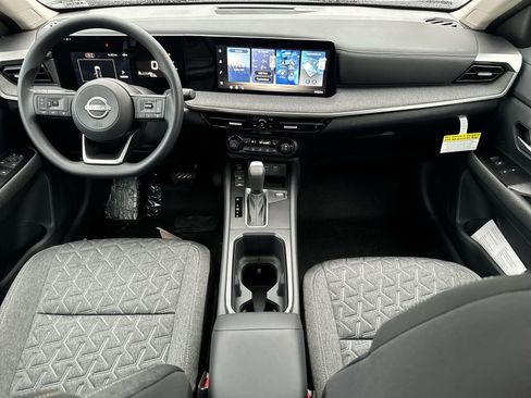 New 2026 Nissan Kicks SV w/ SV Premium Package AWD/4WD image 24