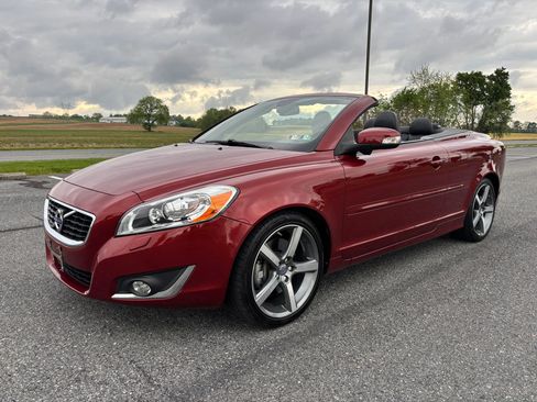 Used 2013 Volvo C70 T5 FWD image 12