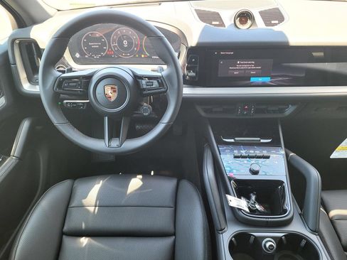 New 2026 Porsche Cayenne AWD/4WD image 13