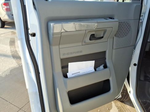 New 2026 Ford E-350 and Econoline 350 Super Duty w/ Power Equipment Group image 37
