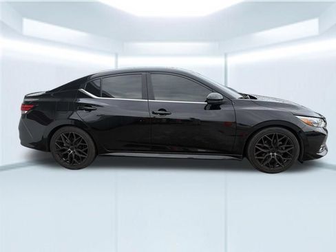 Used 2021 Nissan Sentra SR FWD image 5
