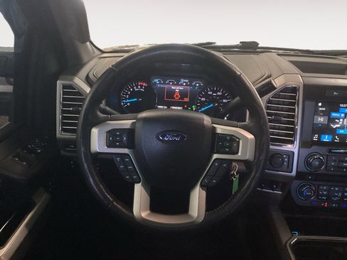 Used 2017 Ford F250 Lariat w/ Chrome Package AWD/4WD image 12