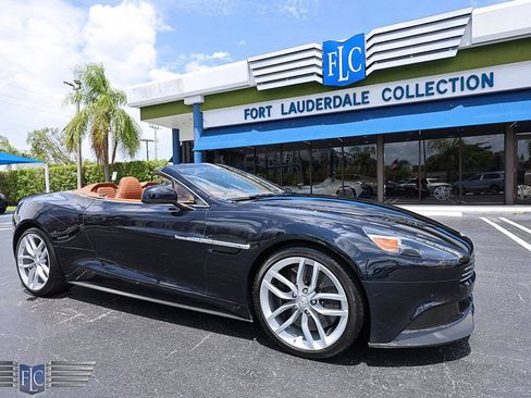 Used 2016 Aston Martin Vanquish Volante RWD image 35
