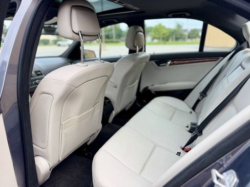 Used 2011 Mercedes-Benz C 300 4MATIC Sedan image 14